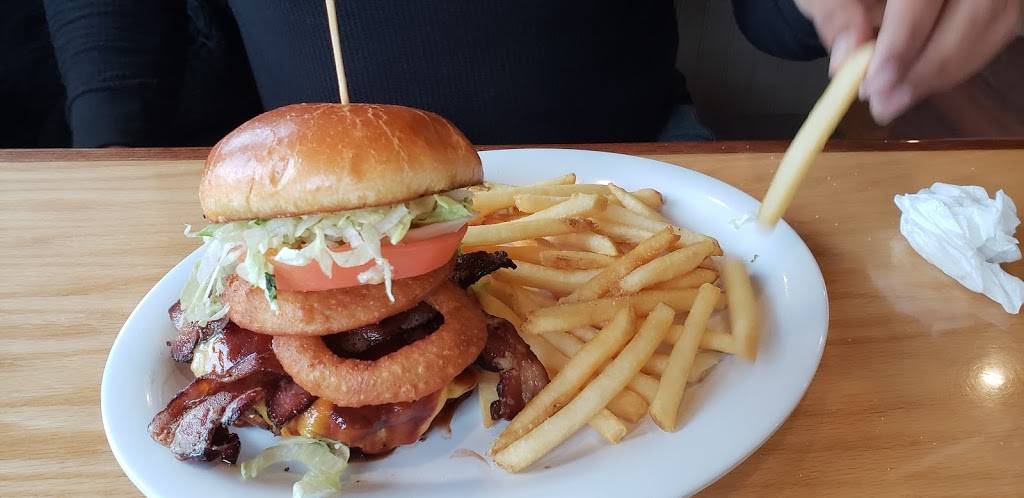 Beef O Bradys | restaurant | 3732 Darrow Rd, Stow, OH 44224, USA | 3306888200 OR +1 330-688-8200