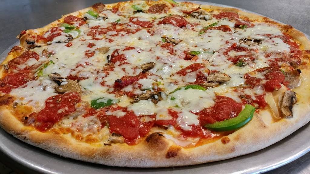 Michelangelo Pizza | restaurant | 101 11255, US-301, Parrish, FL 34219, USA | 9417761160 OR +1 941-776-1160