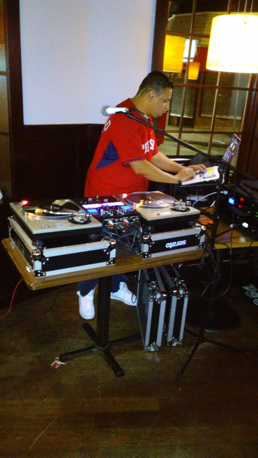 HARP + BARD Restaurant & bar | restaurant | 1099 Dorchester Ave, Dorchester, MA 02125, USA | 6172652893 OR +1 617-265-2893