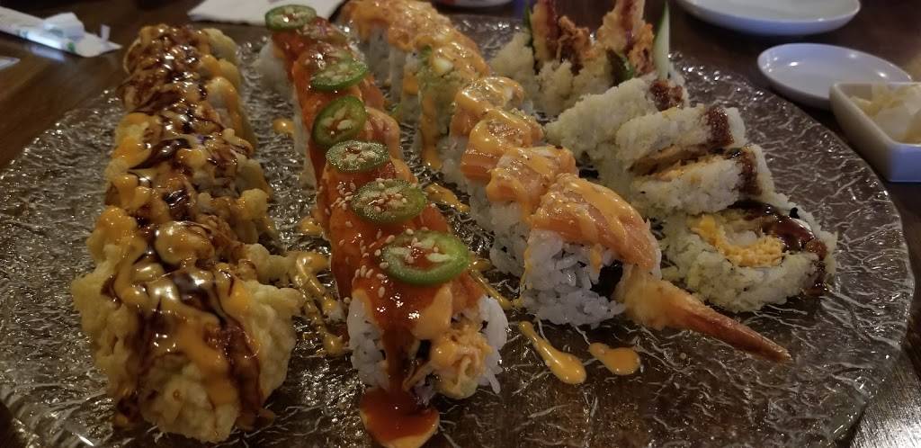 MUGEN SUSHI | restaurant | 18601 Hwy 99 #100, Lynnwood, WA 98037, USA | 4256400505 OR +1 425-640-0505