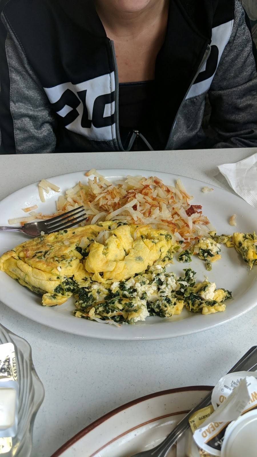 Petes Restaurant & Pancake | restaurant | 900 N Union St, Dwight, IL 60420, USA | 8155842331 OR +1 815-584-2331