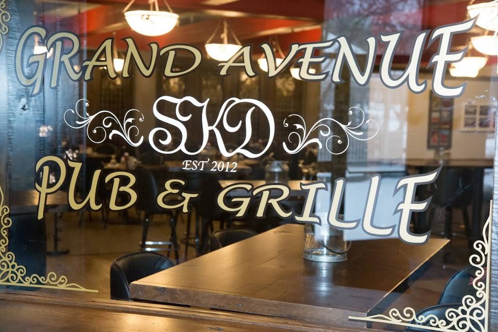 Grand Avenue Pub & Grille | restaurant | 451 E Grand Ave, Wisconsin Rapids, WI 54494, USA | 7154227022 OR +1 715-422-7022