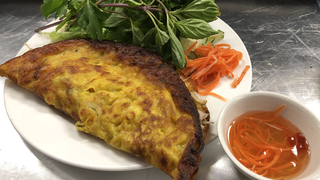 Pho Au Lac | restaurant | 158 Tuskawilla Rd Suite 1300, Winter Springs, FL 32708, USA | 4072783113 OR +1 407-278-3113