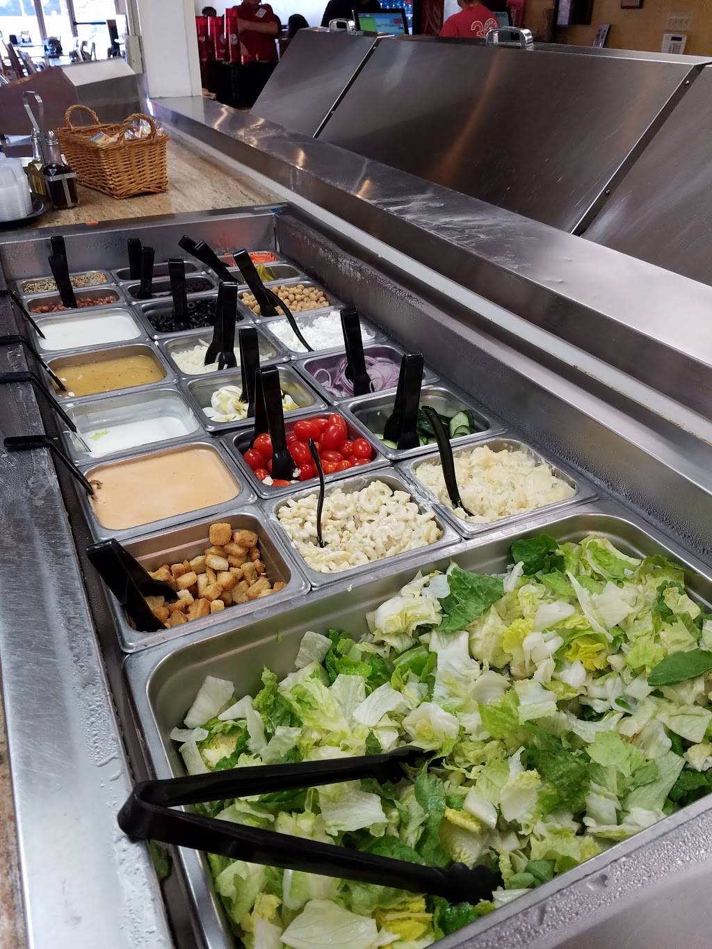 Pizza Factory | restaurant | 926 S Main St, Salinas, CA 93901, USA | 8317583227 OR +1 831-758-3227