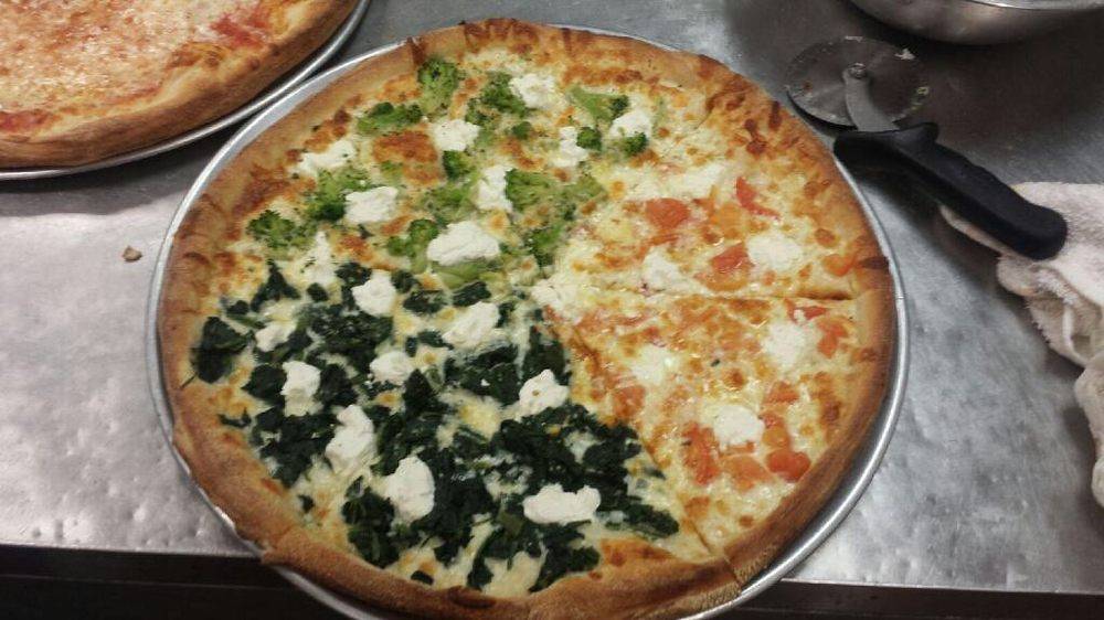 Zestos Deli & Pizzeria | restaurant | 59 Industrial Park Rd #4870, Plymouth, MA 02360, USA | 5087474400 OR +1 508-747-4400