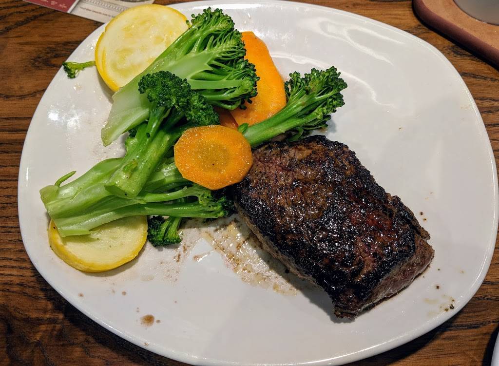 Outback Steakhouse | restaurant | 2590 Wabash Ave, Springfield, IL 62704, USA | 2175232815 OR +1 217-523-2815