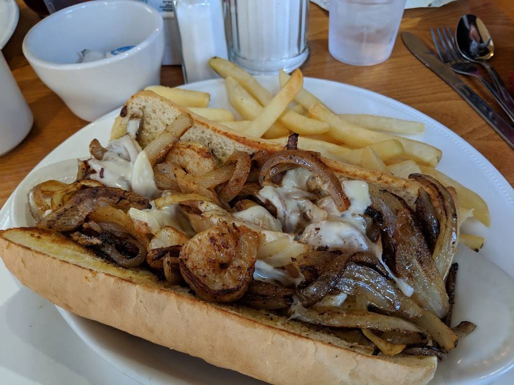 Julio’s family restaurant | restaurant | 2005 W Court St, Kankakee, IL 60901, USA | 8155237696 OR +1 815-523-7696