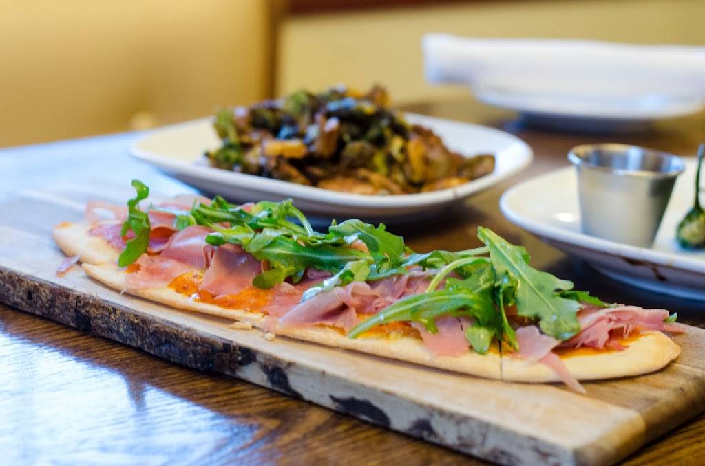 Rocca Bar Ristorante | restaurant | 30 S Main St, Lexington, VA 24450, USA | 5404618484 OR +1 540-461-8484