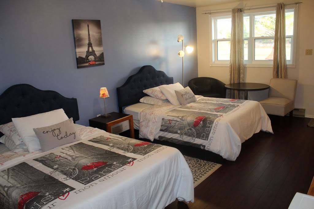 Shenstone Motor Inn | restaurant | 19745 ON-6, Wiarton, ON N0H 2T0, Canada | 5195341831 OR +1 519-534-1831