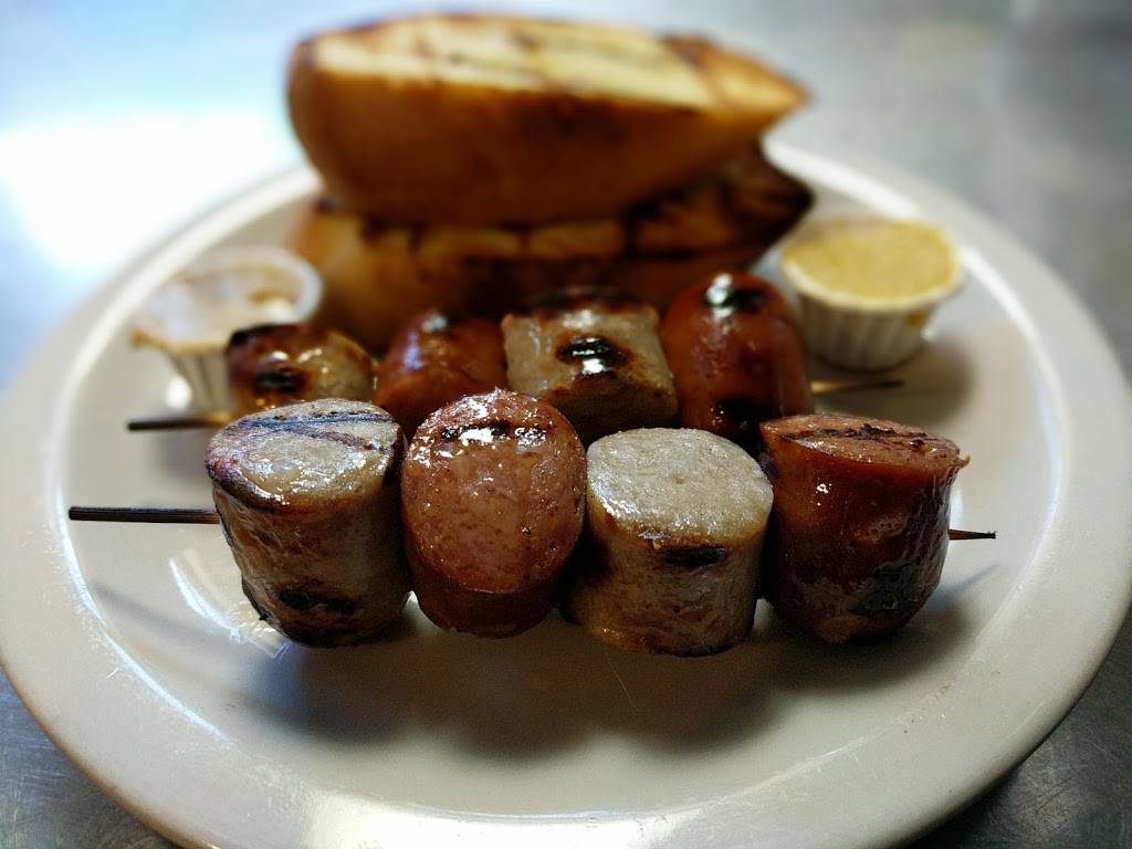 Peoria Hofbrau | restaurant | 2210 NE Jefferson St, Peoria, IL 61603, USA | 3096869739 OR +1 309-686-9739