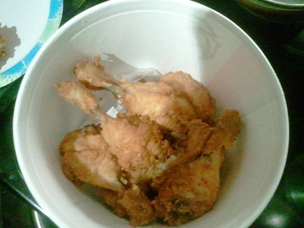 KFC | restaurant | 6009 Bullard Ave, New Orleans, LA 70128, USA | 5042406374 OR +1 504-240-6374