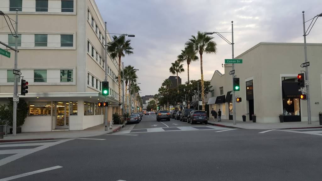 E Baldi | restaurant | 375 N Canon Dr, Beverly Hills, CA 90210, USA | 3102482633 OR +1 310-248-2633