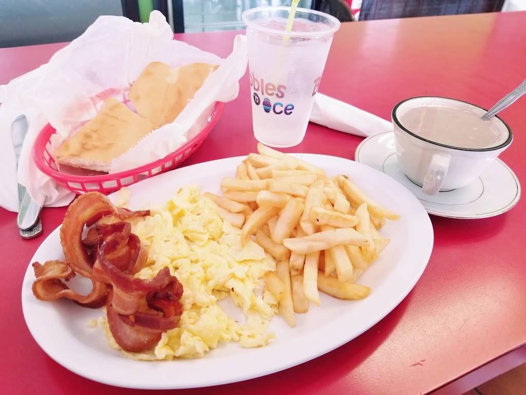 La Primera Parada Restaurant | restaurant | 11802 NW 10th Ave, Miami, FL 33168, USA | 3056850470 OR +1 305-685-0470