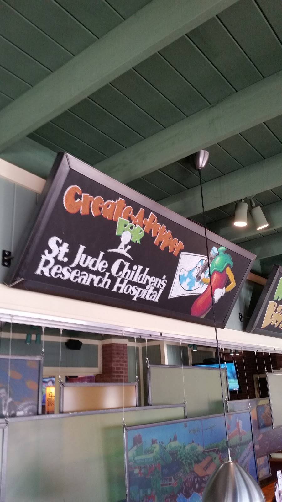 Chilis Grill & Bar | meal takeaway | 421 S Hurstbourne Pkwy, Louisville, KY 40222, USA | 5024256800 OR +1 502-425-6800