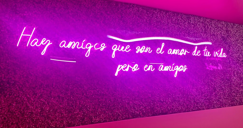 Suadero | restaurant | 1606 E Frost St, Laredo, TX 78043, USA | 9565680482 OR +1 956-568-0482