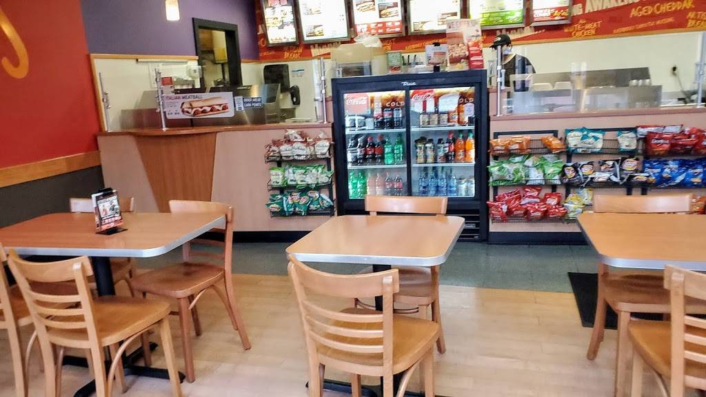 Quiznos | restaurant | 7058 WA-303 Ste B, Bremerton, WA 98311, USA | 3606987210 OR +1 360-698-7210