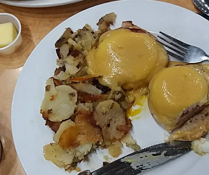 Star Diner III | restaurant | 2524 Navarre Ave # B, Oregon, OH 43616, USA | 4196912280 OR +1 419-691-2280