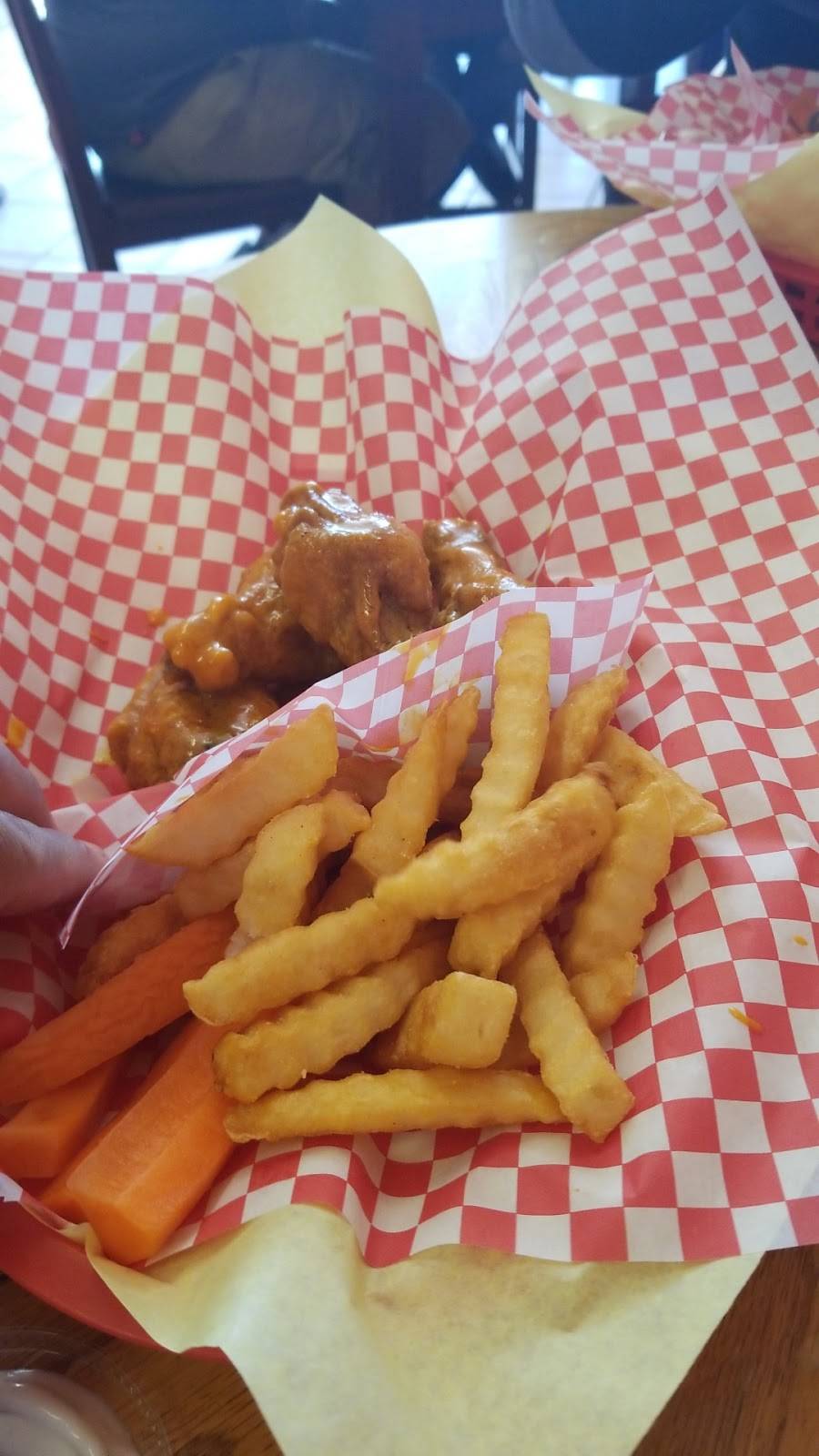 House of Wings & Boba Drinks | restaurant | 3541 Panama Ln #140, Bakersfield, CA 93313, USA | 6618360603 OR +1 661-836-0603