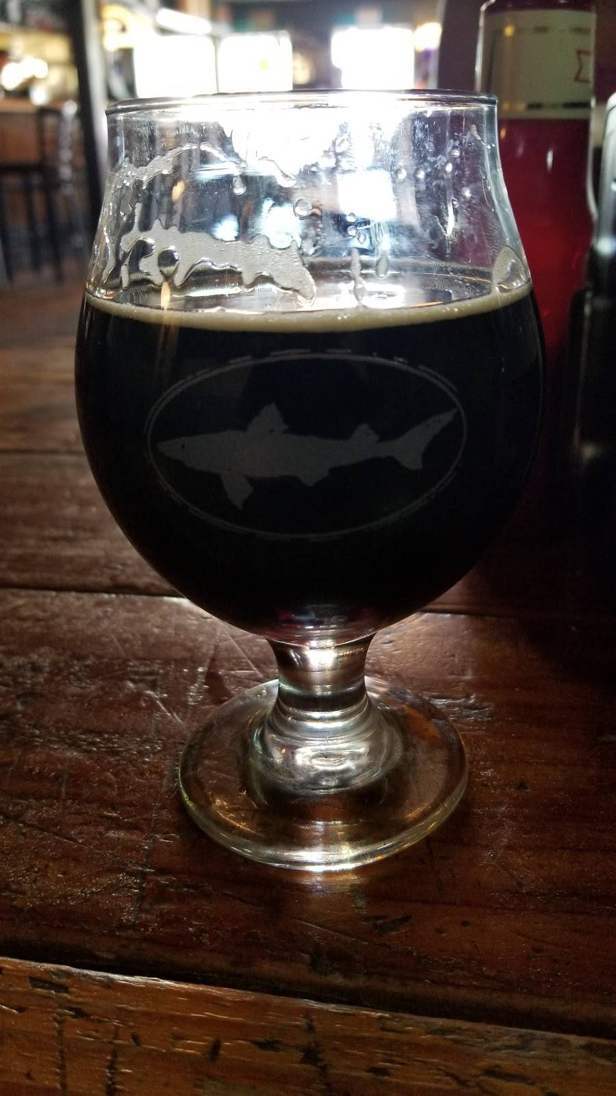 The Yodeler Craft Beer Bar & Grill | restaurant | 6046 Park Dr, Wrightwood, CA 92397, USA | 7602496482 OR +1 760-249-6482