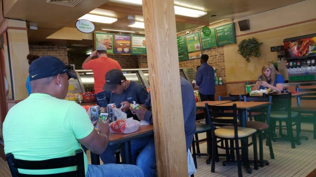 Subway | meal takeaway | 221 1300 E, Salt Lake City, UT 84102, USA | 8015825001 OR +1 801-582-5001