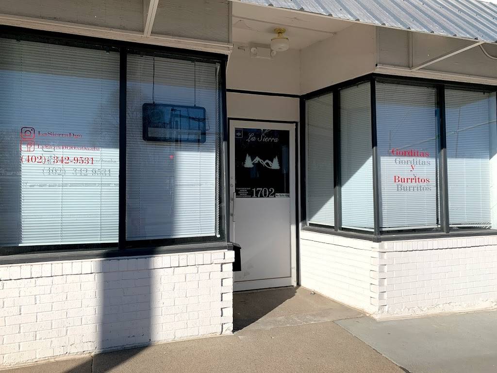 La Sierra | restaurant | 1702 S 10th St, Omaha, NE 68108, USA | 4023429531 OR +1 402-342-9531