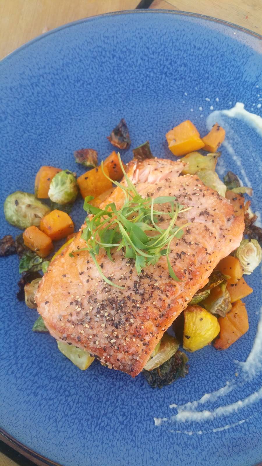 Three Sixty | night club | 1 S Broadway, St. Louis, MO 63102, USA | 3142418439 OR +1 314-241-8439