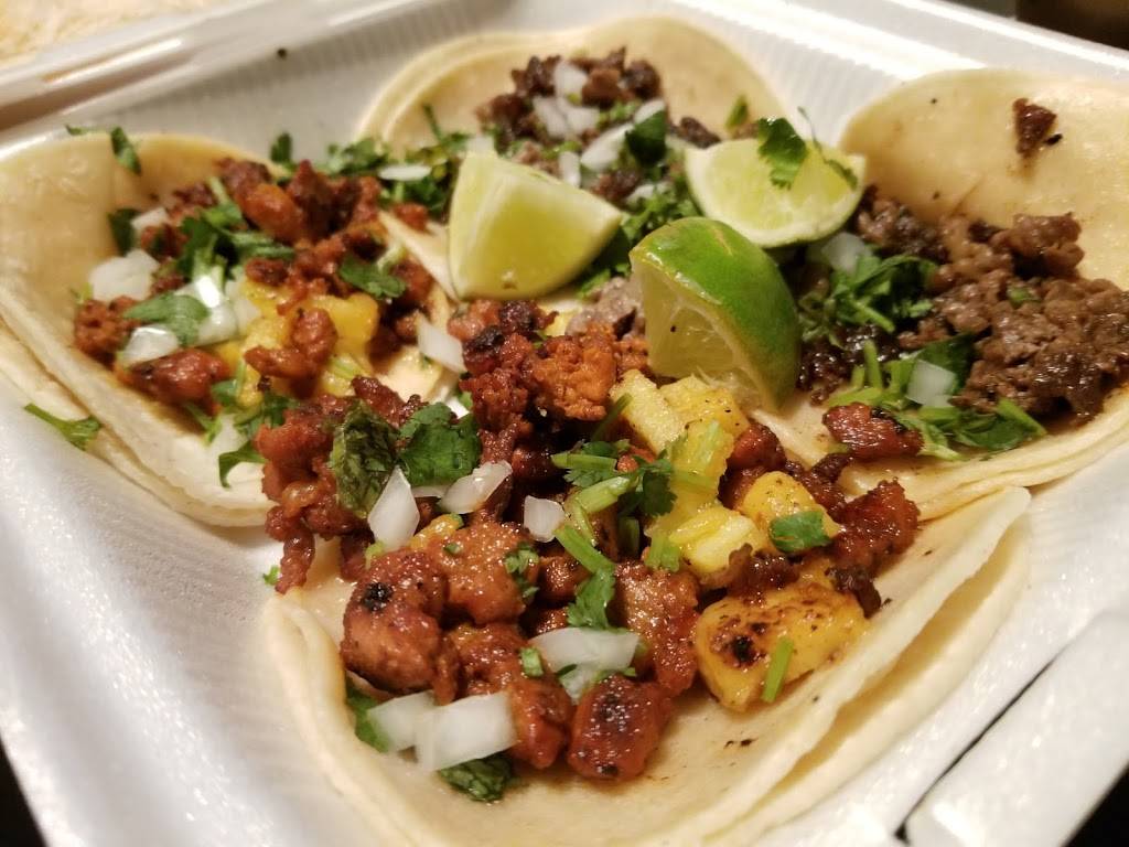 Ruby’s Food Truck | restaurant | 8355 Phoenix-Wickenburg Hwy, Peoria, AZ 85345, USA | 4807992752 OR +1 480-799-2752