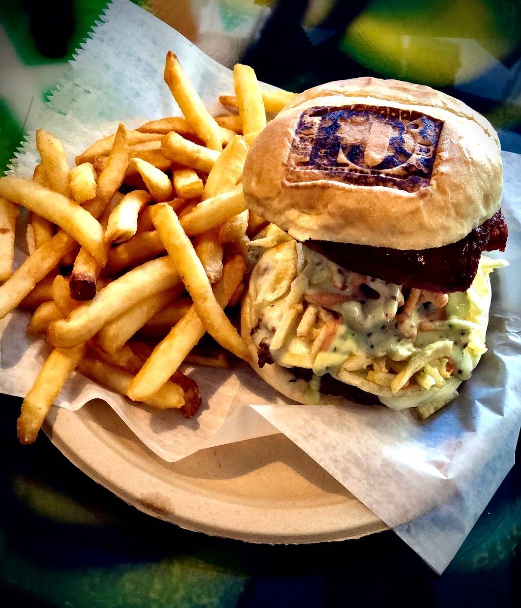 CALLE 10 Colombian Street Food | restaurant | 1684 SE Port St Lucie Blvd, Port St. Lucie, FL 34952, USA | 7723011795 OR +1 772-301-1795