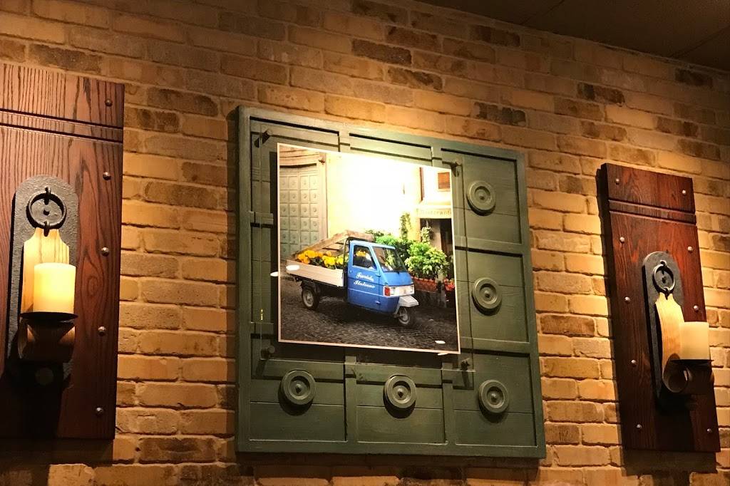 Carrabbas Italian Grill | restaurant | 60 Palmetto Ave, Merritt Island, FL 32953, USA | 3214537045 OR +1 321-453-7045