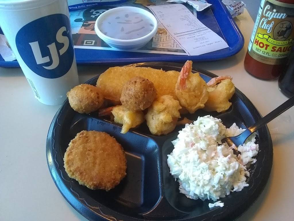 Long John Silvers | restaurant | 7720 Main St #10, Fogelsville, PA 18051, USA | 6103668815 OR +1 610-366-8815