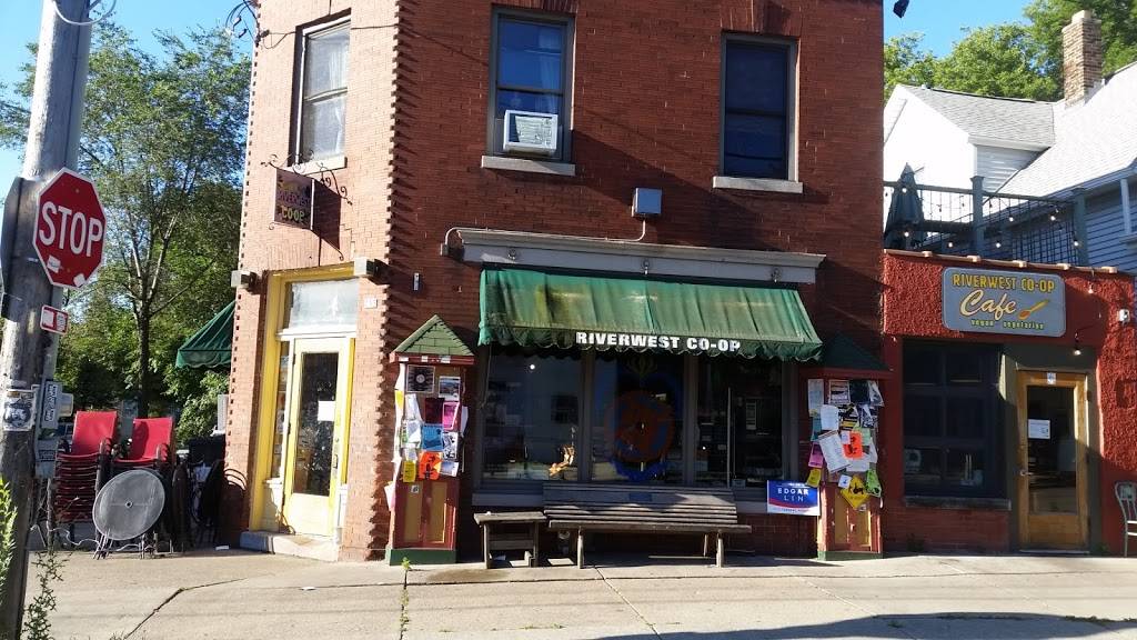 Riverwest Co-Op | restaurant | 733 E Clarke St, Milwaukee, WI 53212, USA | 4142647933 OR +1 414-264-7933