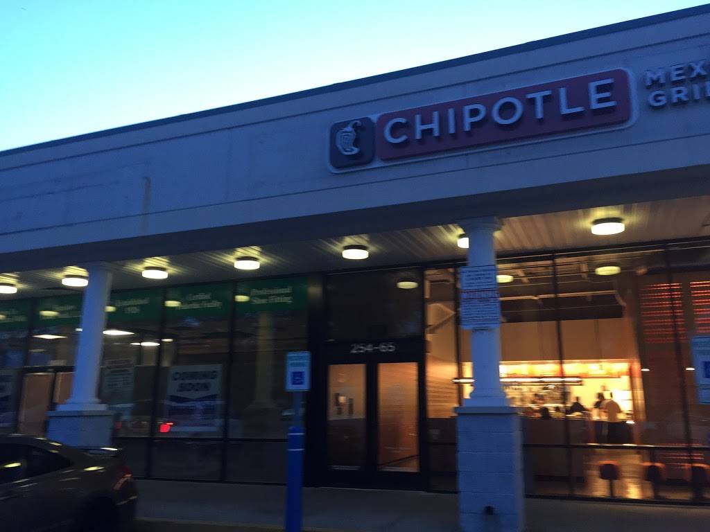 Chipotle Mexican Grill | restaurant | 25465 Horace Harding Expy, Little Neck, NY 11362, USA | 7182244220 OR +1 718-224-4220