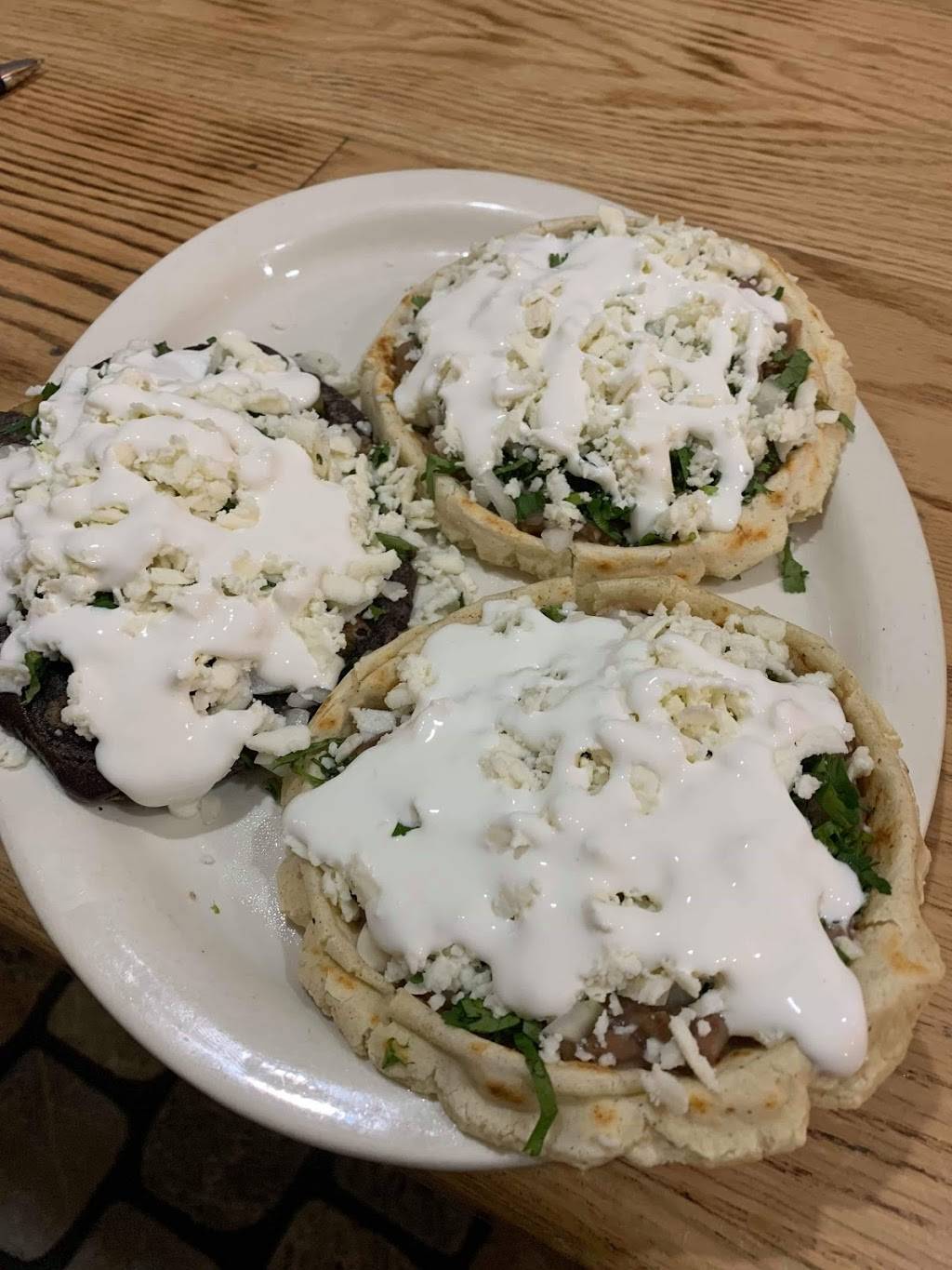 Taqueria Coral | restaurant | 3131 N Central Ave, Chicago, IL 60634, USA | 7739645600 OR +1 773-964-5600