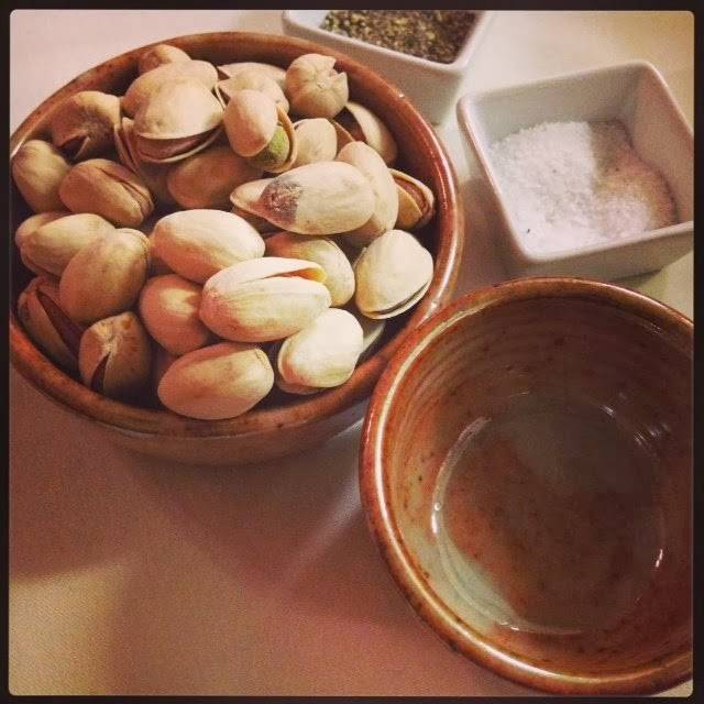 Twisted 2 | restaurant | 29 F Petaluma Boulevard North, Petaluma, CA 94952, USA | 7077899914 OR +1 707-789-9914