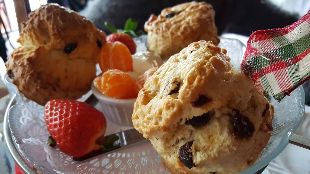 Shakespeare Corner Shoppe | cafe | 3719 India St, San Diego, CA 92103, USA | 6196832748 OR +1 619-683-2748