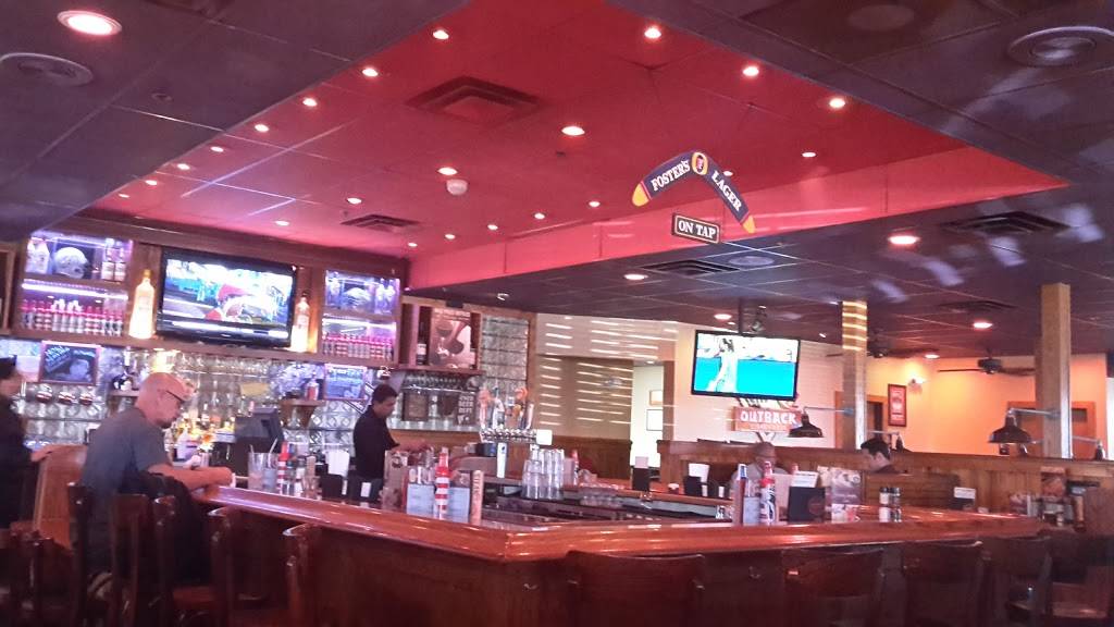 Outback Steakhouse | restaurant | 26652 Portola Pkwy, Foothill Ranch, CA 92610, USA | 9494554158 OR +1 949-455-4158