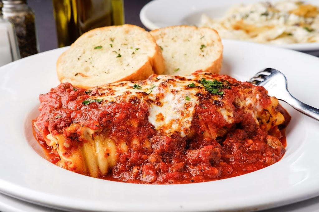 Renzos Pasta & Italian Steakhouse Springdale | restaurant | 4093 W Sunset Ave #104, Springdale, AR 72762, USA | 4793345519 OR +1 479-334-5519