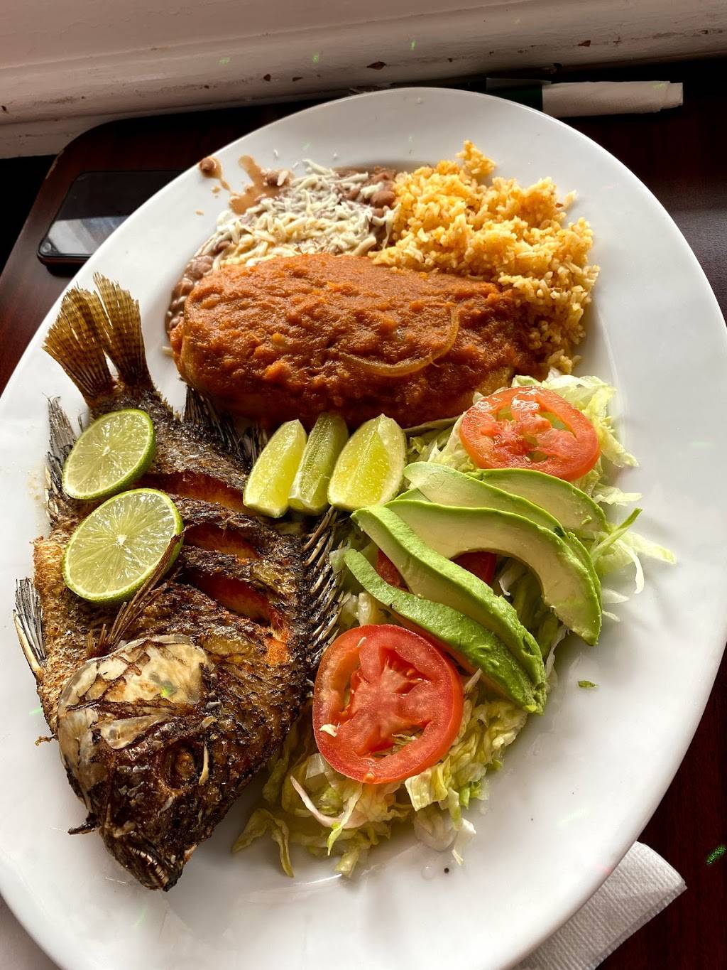 La Cascada Restaurant & Bar | restaurant | 375 Georgesville Rd, Columbus, OH 43228, USA | 6147548038 OR +1 614-754-8038