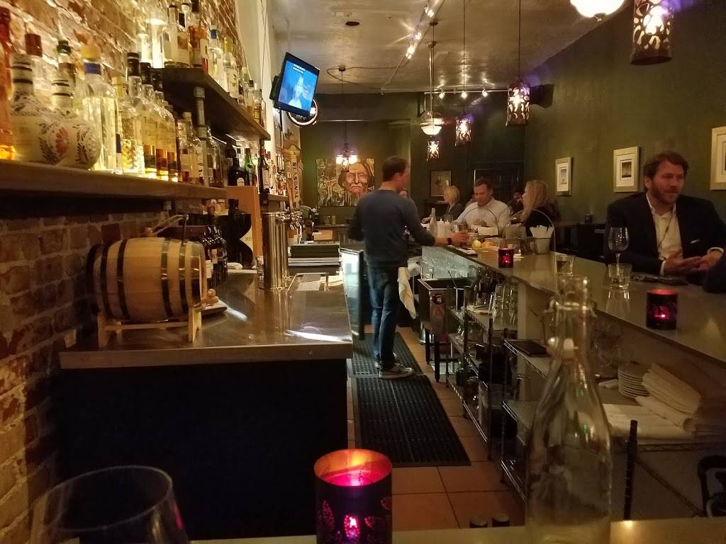 Neighbors Wine Bar | restaurant | 2202 Kearney St, Denver, CO 80022, USA | 3033331149 OR +1 303-333-1149