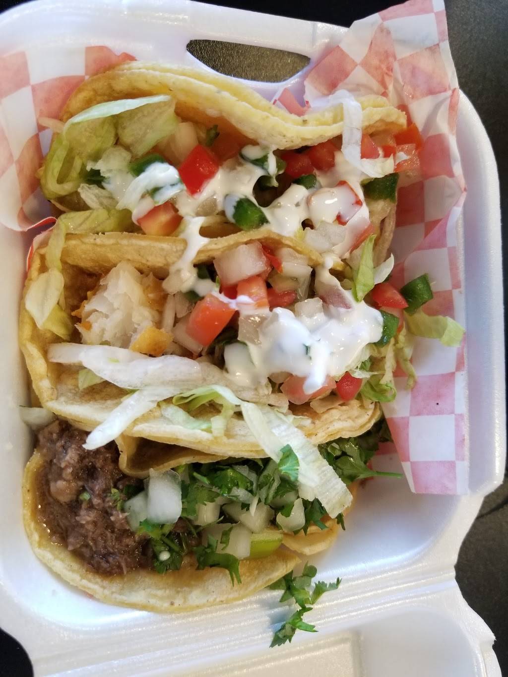 Tortas Y Tacos El Chino | restaurant | 796 Peoria St, Aurora, CO 80011, USA | 3033608765 OR +1 303-360-8765