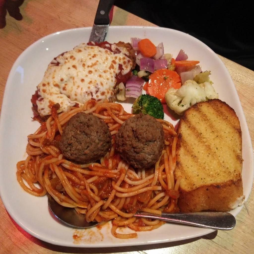 Boston Pizza | restaurant | 1 Industrial Dr, Grimsby, ON L3M 5H8, Canada | 9053091761 OR +1 905-309-1761