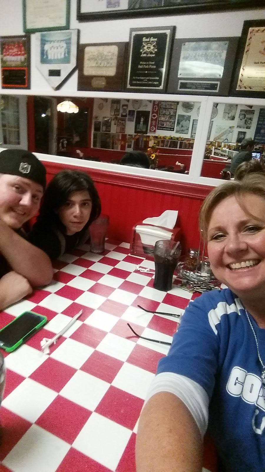 Ball Park Pizza | meal delivery | 607 Main St, Beech Grove, IN 46107, USA | 3177890059 OR +1 317-789-0059