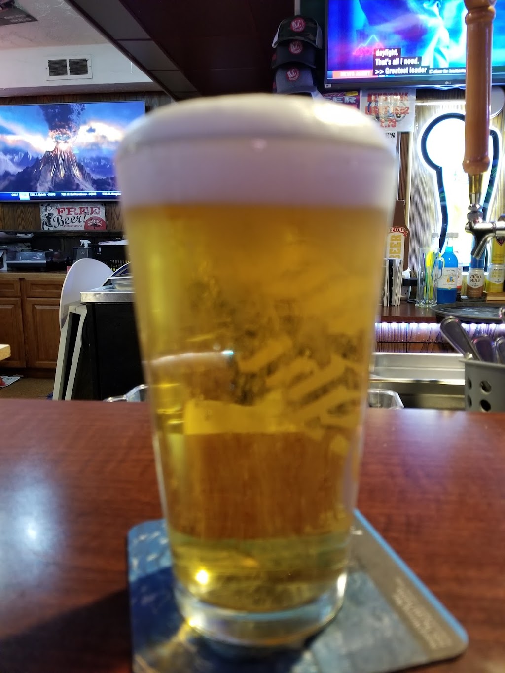 The Tap Room | restaurant | 543 Thain Rd, Lewiston, ID 83501, USA | 2084137344 OR +1 208-413-7344