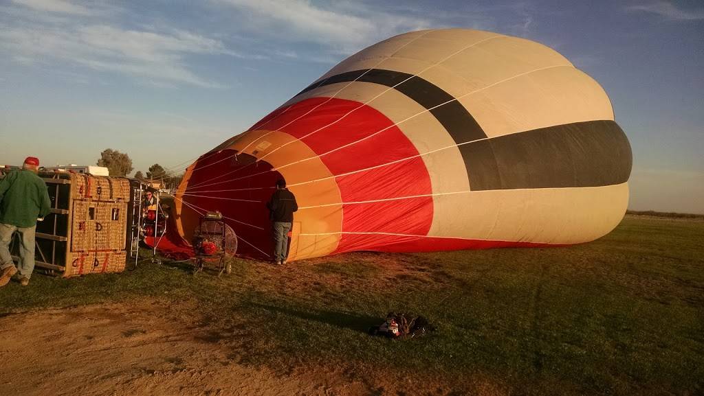 Bent Prop Saloon & Cookery | restaurant | 4828 N Taylor St, Eloy, AZ 85131, USA | 5204669268 OR +1 520-466-9268