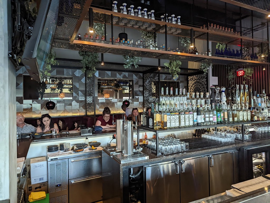 Calacas Mexican Cuisine | restaurant | AC Hotel by Marriott, 411 Korean Veterans Blvd, Nashville, TN 37203, USA | 6156759486 OR +1 615-675-9486