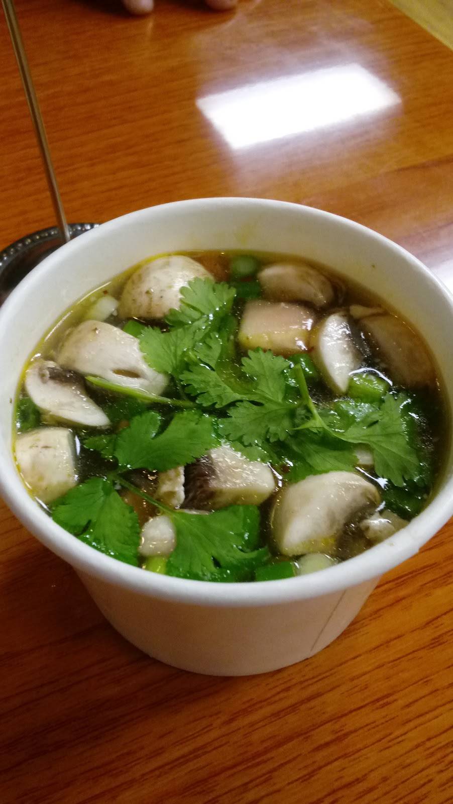 Yum Yai Thai Takeout 280 | restaurant | 5426 US-280 #9, Birmingham, AL 35242, USA | 2056376352 OR +1 205-637-6352