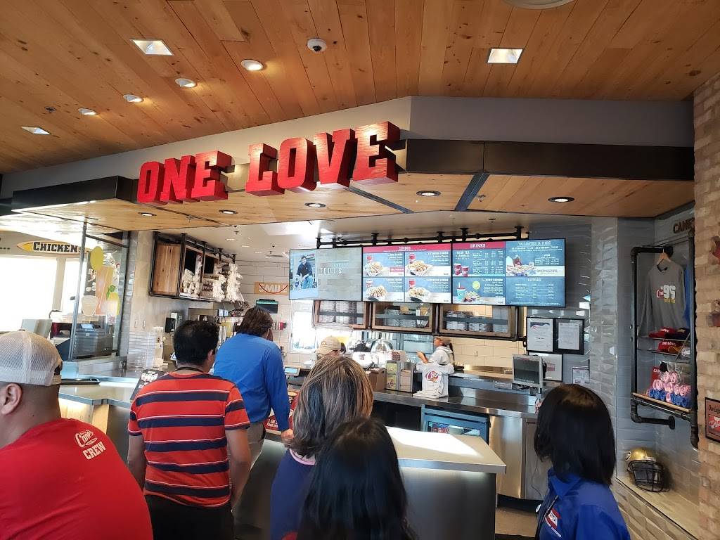 Raising Canes Chicken Fingers | meal takeaway | 6450 N Desert Blvd, El Paso, TX 79912, USA | 9155845342 OR +1 915-584-5342