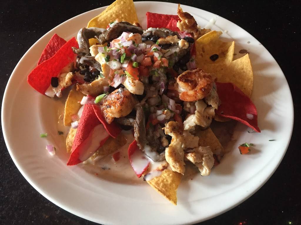 Casa de Sotos | restaurant | 1800 Westchester Dr, High Point, NC 27262, USA | 3368864081 OR +1 336-886-4081