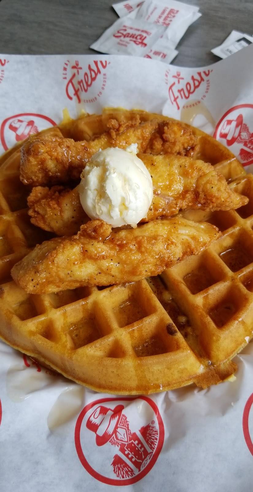 Slim Chickens | meal takeaway | 702 Carter Ave, Ashland, KY 41101, USA | 6064204317 OR +1 606-420-4317