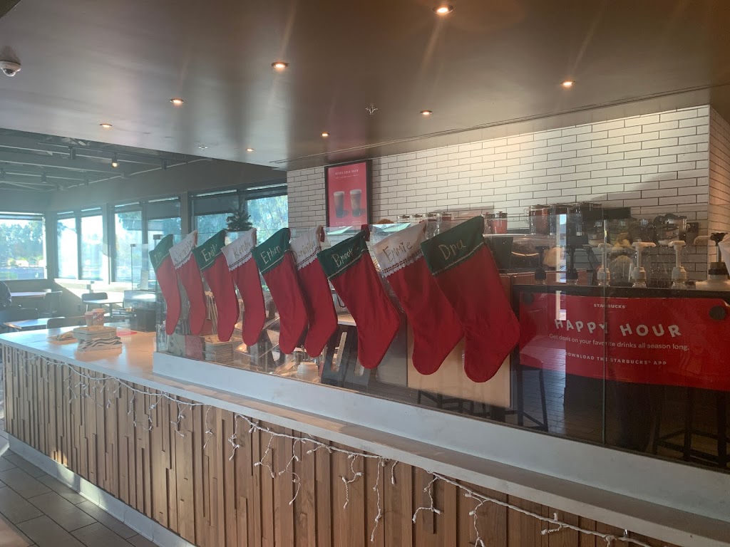 Starbucks | cafe | 9679 N Hayden Rd, Scottsdale, AZ 85258, USA | 4809222525 OR +1 480-922-2525